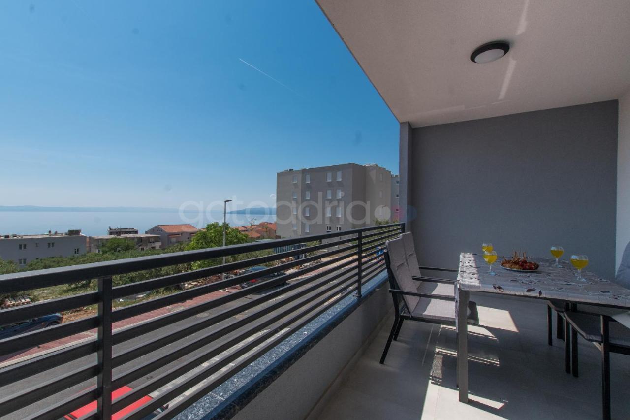 Sea View Apartment Ljiljana Makarska Bagian luar foto